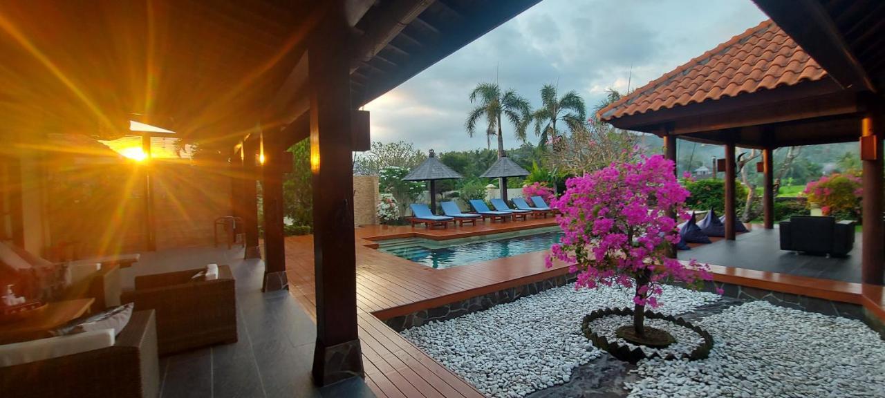 Bale Solah Lombok Holiday Resort Senggigi Eksteriør bilde